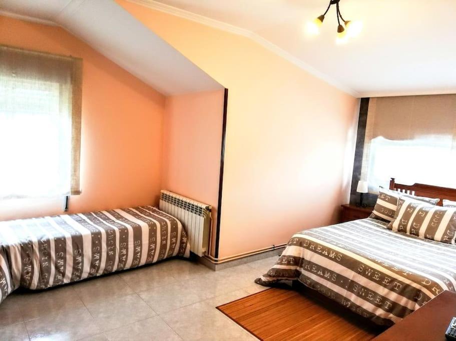 Apartamento En Las Afueras Рибадео Экстерьер фото
