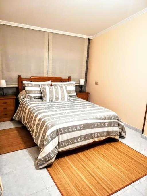 Apartamento En Las Afueras Рибадео Экстерьер фото