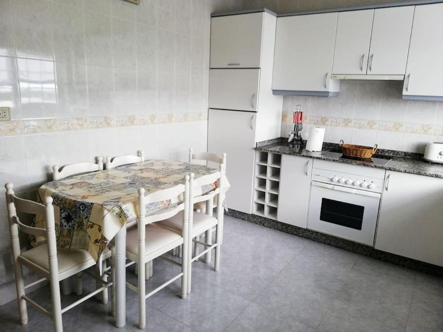 Apartamento En Las Afueras Рибадео Экстерьер фото